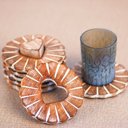 Kezevel Wooden Coasters Mango Wood- Artistically Handcrafted Flower Design - Set of 6 for Serving - Coaster Plate